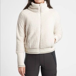 Athleta Tugga Sherpa Jacket Natural